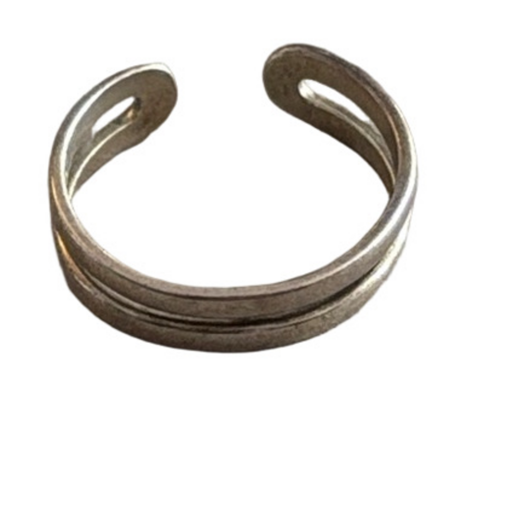 Silpada Silver Adjustable Toe Ring